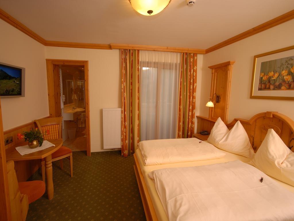 Hotel Garni Alpenland Altenmarkt im Pongau Pokój zdjęcie